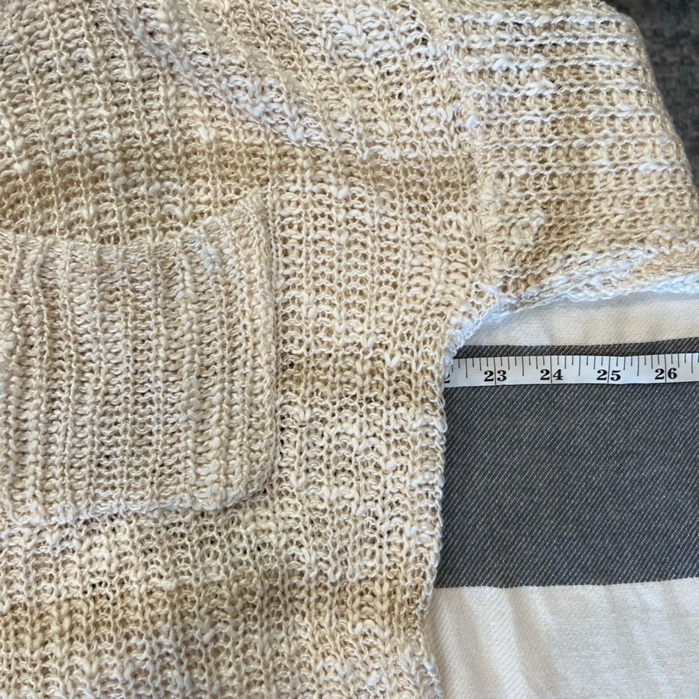 Miracle Sweater in Small EUC - Picture 5 of 7